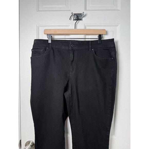 Chico's Women's Black Straight Leg Demin Jeans Size 2.5 Short - EUC - Picture 4 of 11